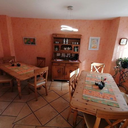Gaestehaus Burg Molbach Kreuzau Εξωτερικό φωτογραφία